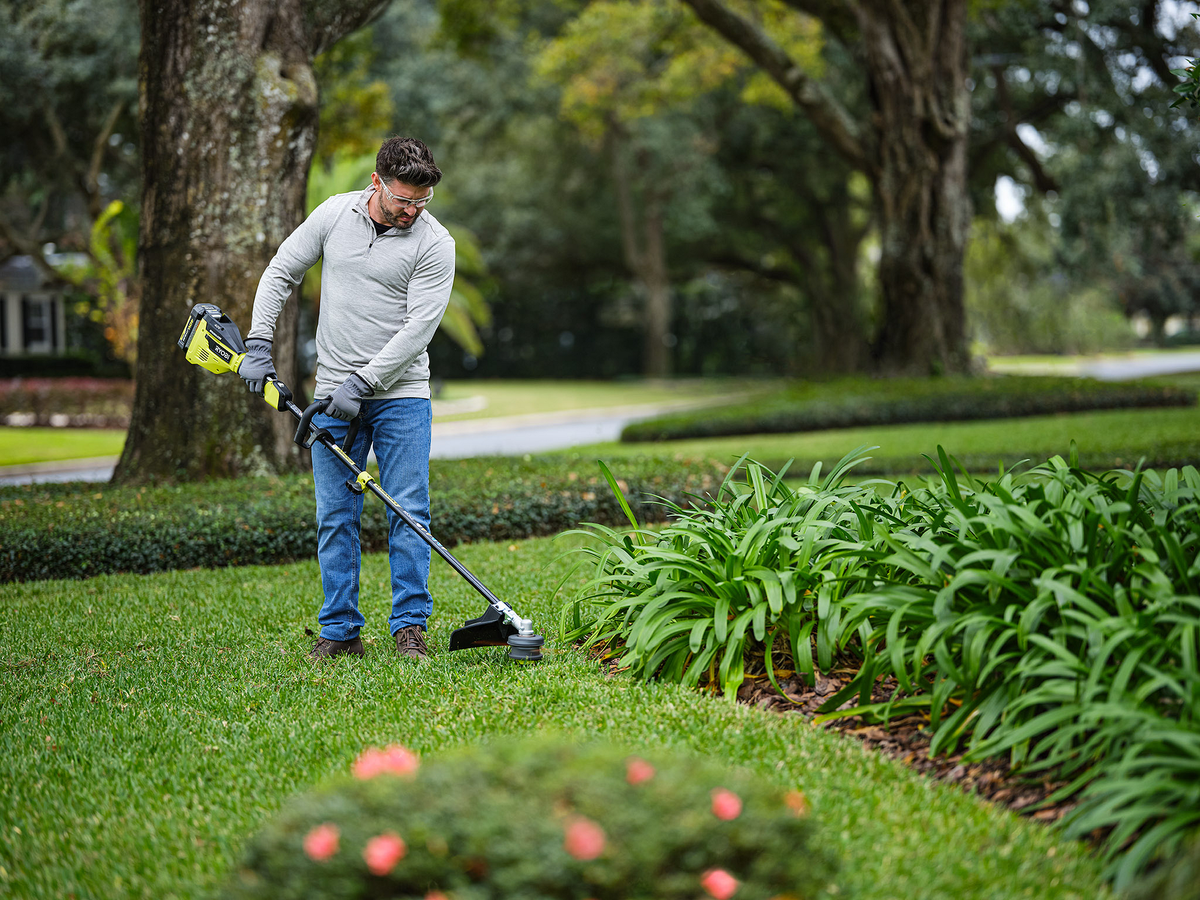 40V BRUSHLESS ATTACHMENT CAPABLE 15" STRING TRIMMER Image 3