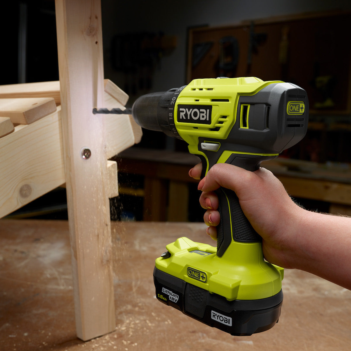 18V ONE+ 1/2" DRILL/DRIVER KIT Image 4