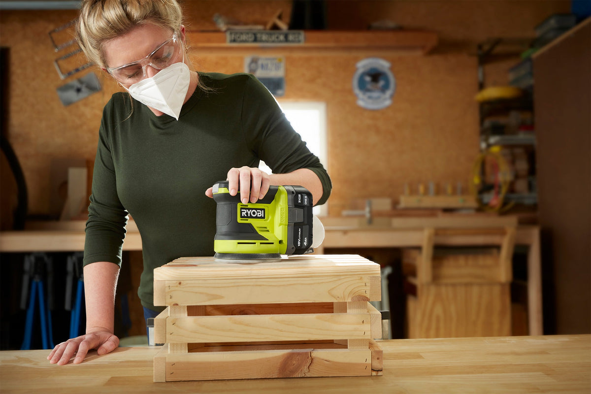 18V ONE+ 5" RANDOM ORBIT SANDER KIT Image 8