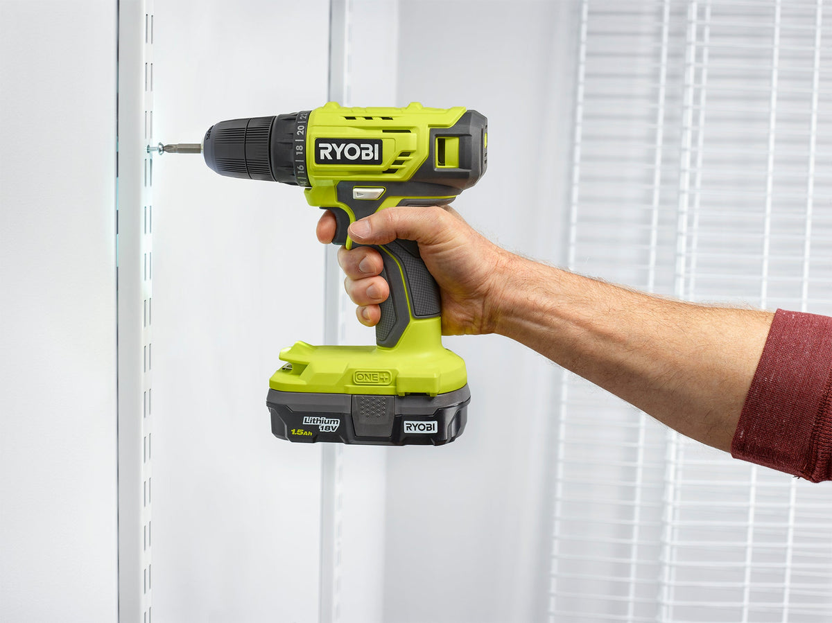 18V ONE+ 3/8" Drill/Driver Kit Image 2